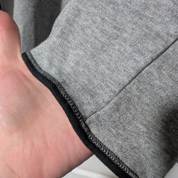 Robert Graham | Elliot Quarter-Zip Pullover In Light Grey - Picture 8 of 10